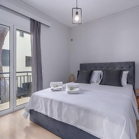Peaceful 2 Bedroom In Glyfada Center Athén Kültér fotó