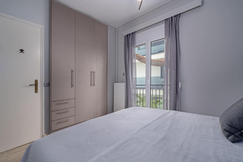 Peaceful 2 Bedroom In Glyfada Center Athén Kültér fotó